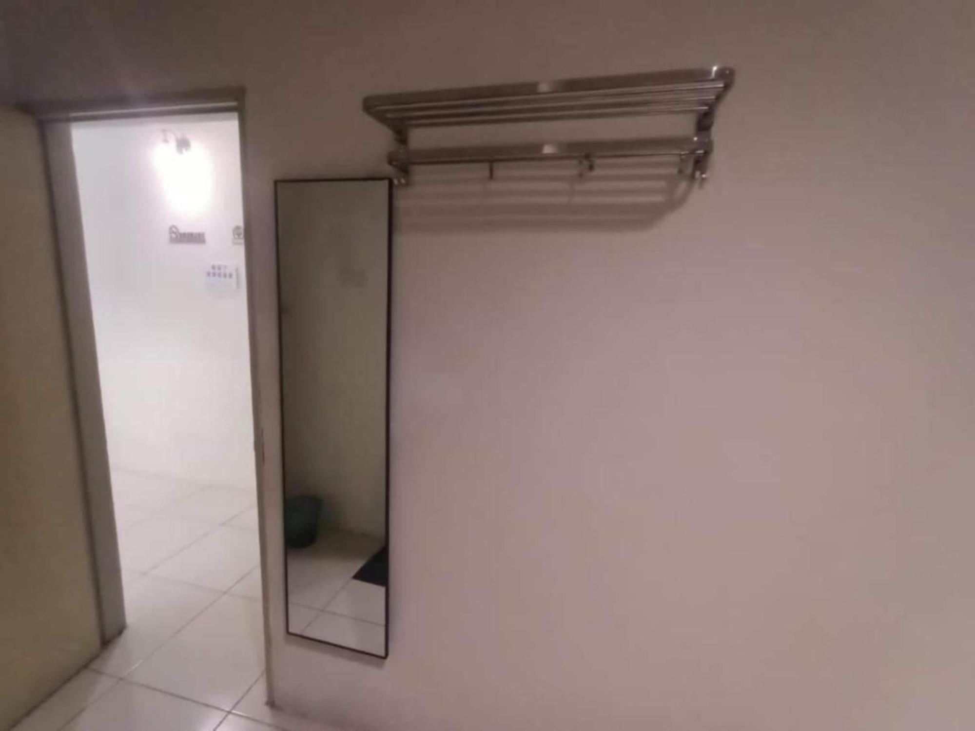 Spot On 91018 Sunshine Concept Service Hotel