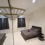 Spot On 91018 Sunshine Bnb Concept Service